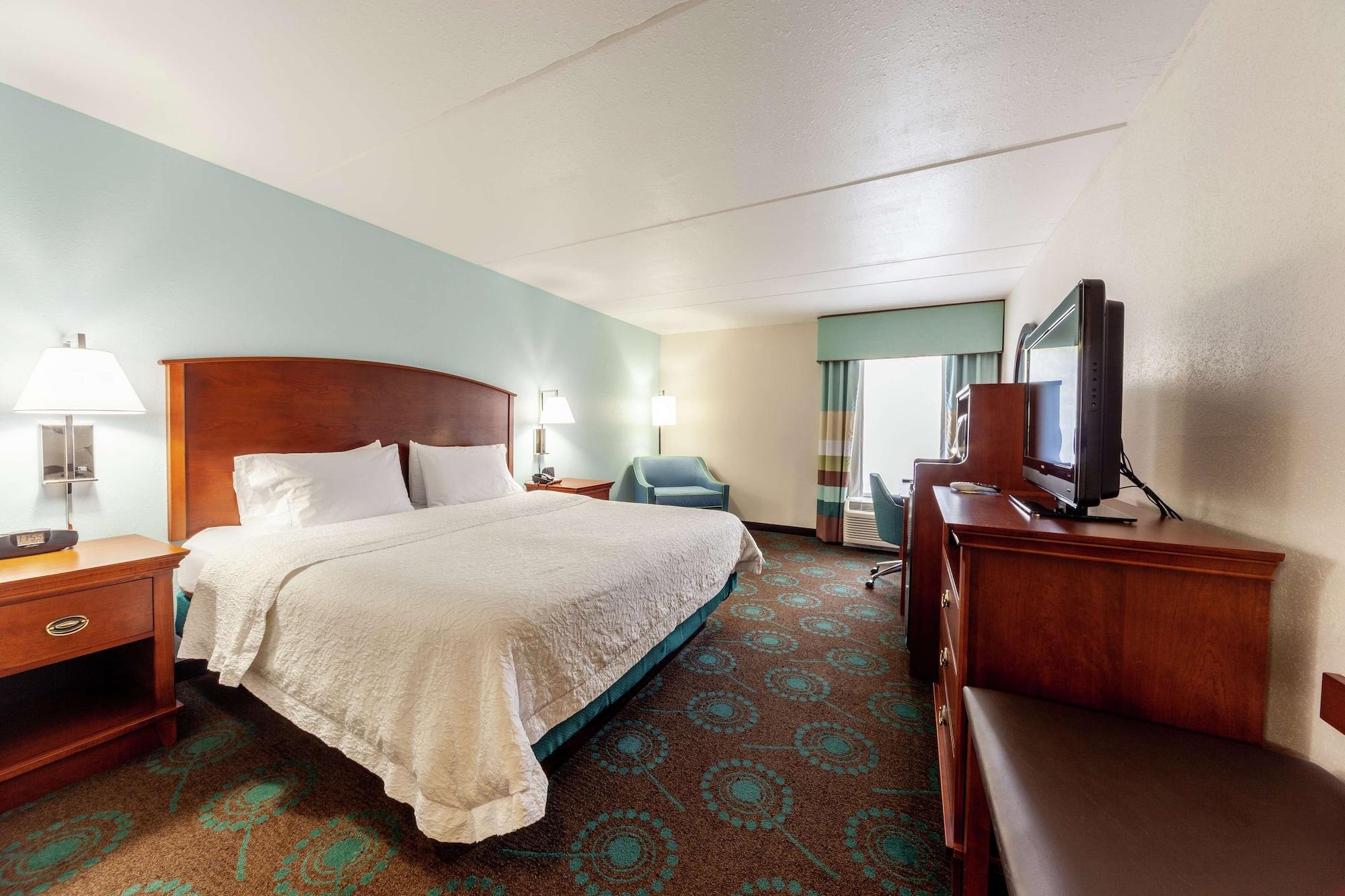 Hampton Inn Фронт-Ройал Экстерьер фото